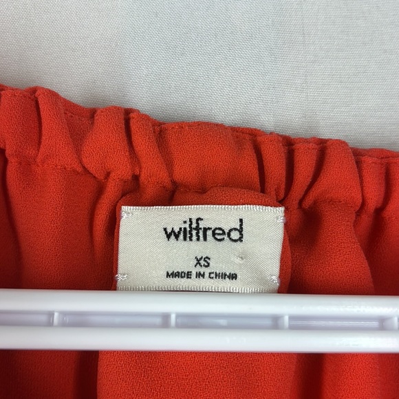 Wilfred Cropped off the shoulder Blouse. Size XS - Picture 4 of 4